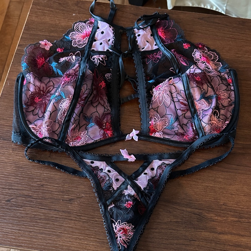 For Love And Lemons Black and Pink Floral Lace Bra Set NWOT